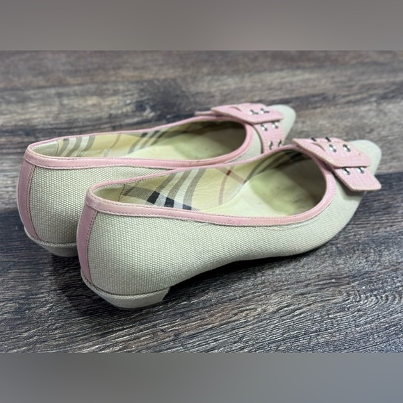 Burberry Buckle Canvas Kitty Heels - Picture 5 of 11